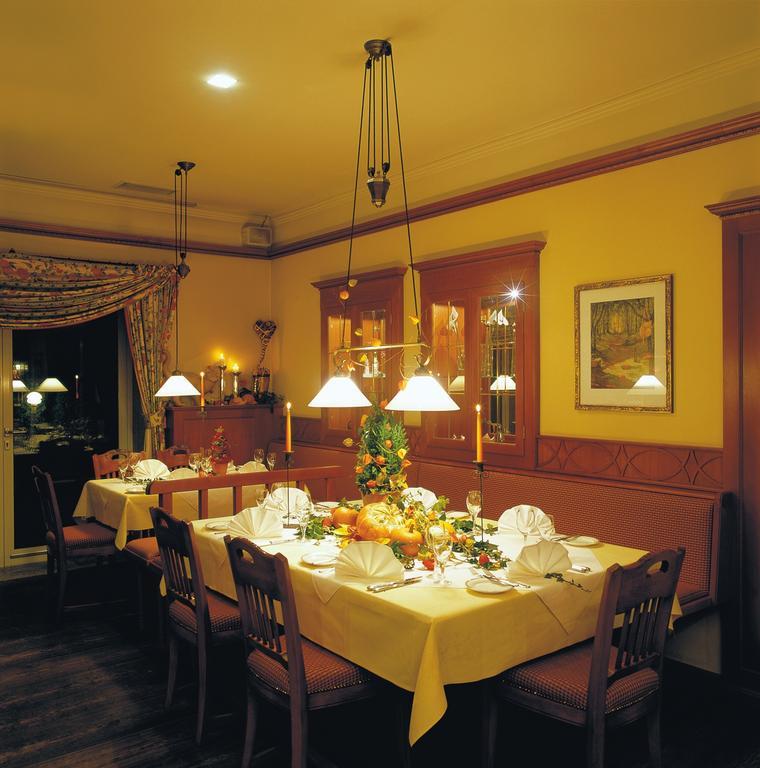 Privat Hotel Riegele Augsburg Bagian luar foto