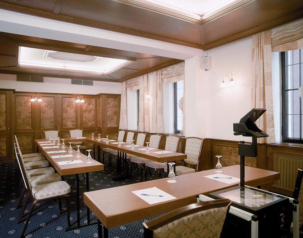 Privat Hotel Riegele Augsburg Bagian luar foto
