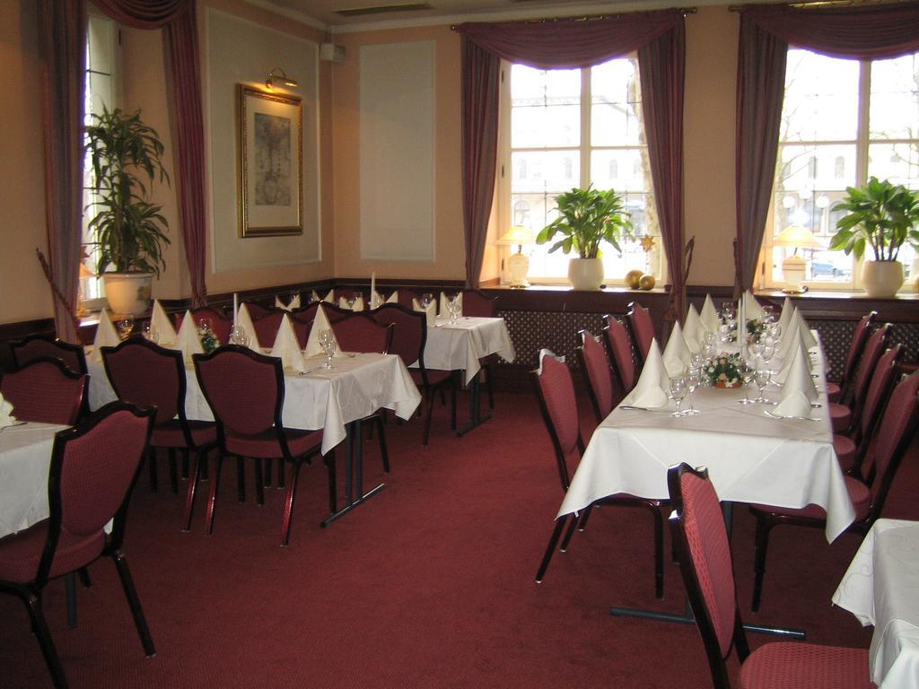 Privat Hotel Riegele Augsburg Bagian luar foto